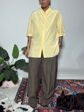 Carica l'immagine nel visualizzatore di Gallery, Balenciaga shirt
