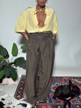 Carica l'immagine nel visualizzatore di Gallery, Balenciaga shirt
