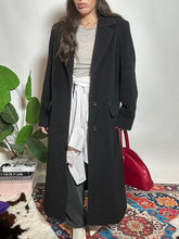 Carica l'immagine nel visualizzatore di Gallery, Cappotto Mara
