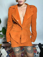 Carica l'immagine nel visualizzatore di Gallery, Tailleur by Thierry Mugler
