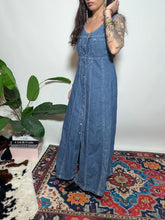 Carica l'immagine nel visualizzatore di Gallery, Abito Denim
