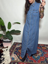 Carica l'immagine nel visualizzatore di Gallery, Abito Denim
