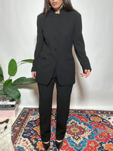 Carica l'immagine nel visualizzatore di Gallery, Tailleur Giorgio Armani

