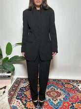 Carica l'immagine nel visualizzatore di Gallery, Tailleur Giorgio Armani
