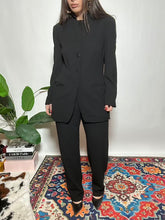 Carica l'immagine nel visualizzatore di Gallery, Tailleur Giorgio Armani
