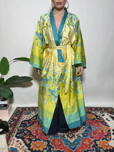 Carica l'immagine nel visualizzatore di Gallery, Kimono Mara
