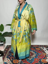 Carica l'immagine nel visualizzatore di Gallery, Kimono Mara
