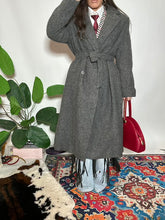 Carica l'immagine nel visualizzatore di Gallery, Cappotto Irene
