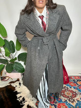 Carica l'immagine nel visualizzatore di Gallery, Cappotto Irene
