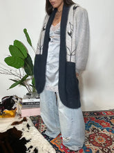 Carica l'immagine nel visualizzatore di Gallery, Cardigan Ambra
