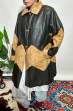 Carica l'immagine nel visualizzatore di Gallery, Giacca Iside
