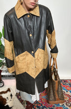 Carica l'immagine nel visualizzatore di Gallery, Giacca Iside
