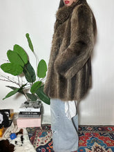 Carica l&#39;immagine nel visualizzatore di Gallery, Pelliccia Anastasia

