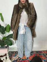 Carica l&#39;immagine nel visualizzatore di Gallery, Pelliccia Anastasia
