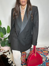 Carica l&#39;immagine nel visualizzatore di Gallery, Smoking Valentino
