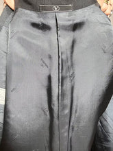 Carica l&#39;immagine nel visualizzatore di Gallery, Smoking Valentino
